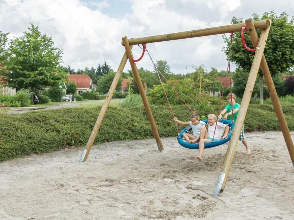 فندق Waterenفي  Landal Hunerwold State المظهر الخارجي الصورة